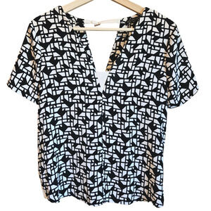 Zara Women's Geographic Print Short Sleeve Blouse Black Cream Women's Medium
